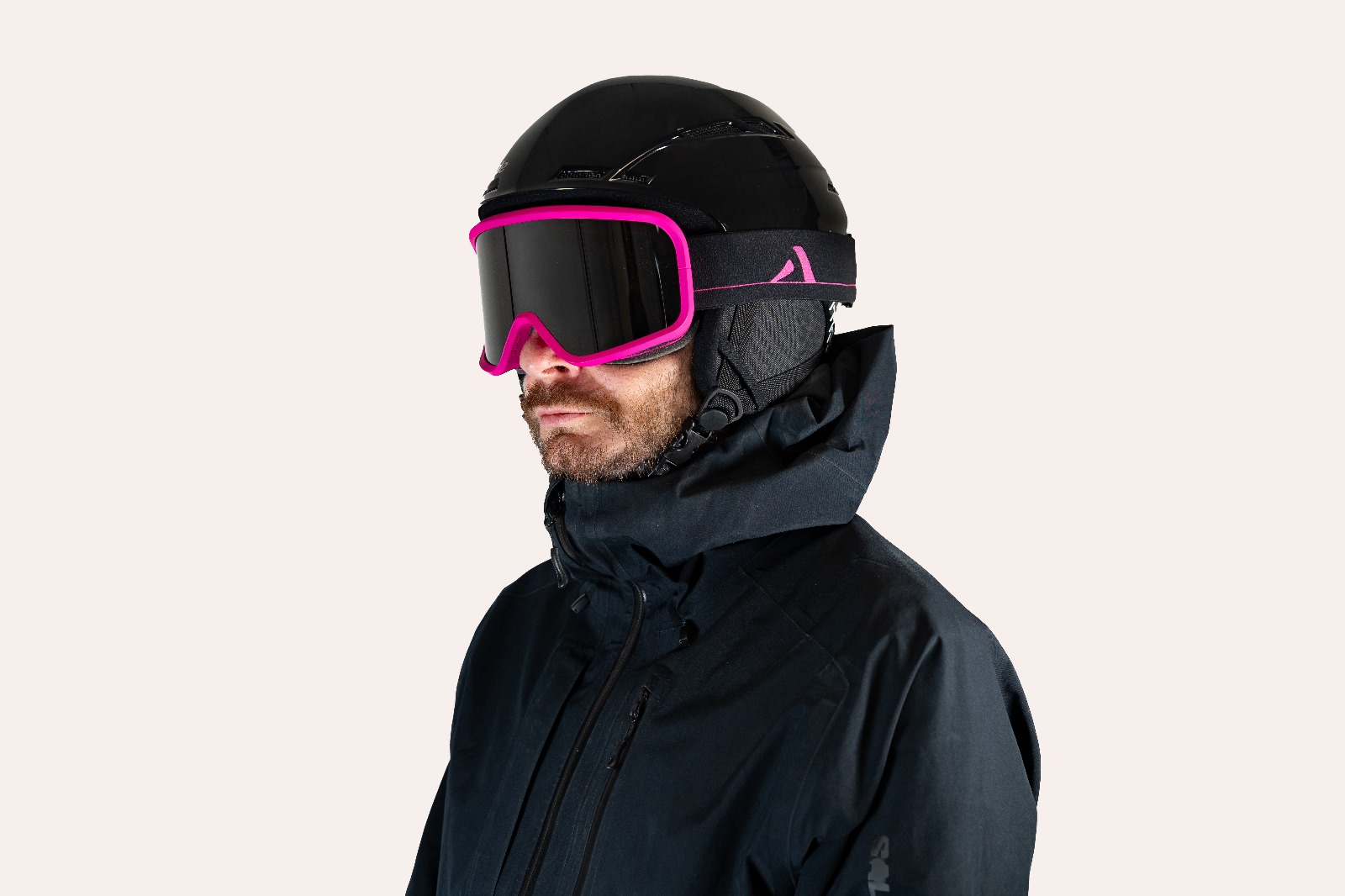 WhatsApp Image 2025-11-21 at 15.34.47